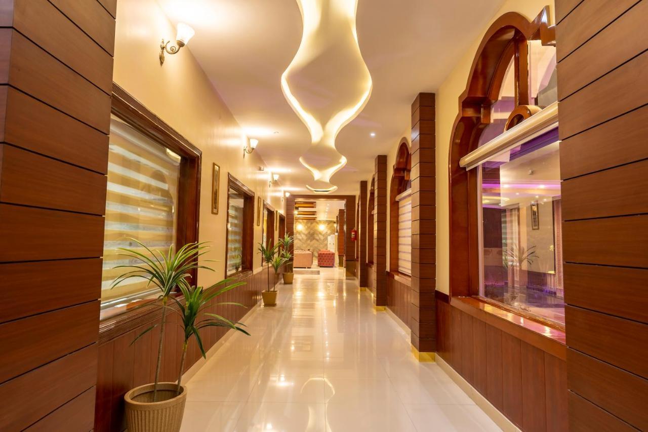 Hotel The Rivaaj Rohtak Zewnętrze zdjęcie