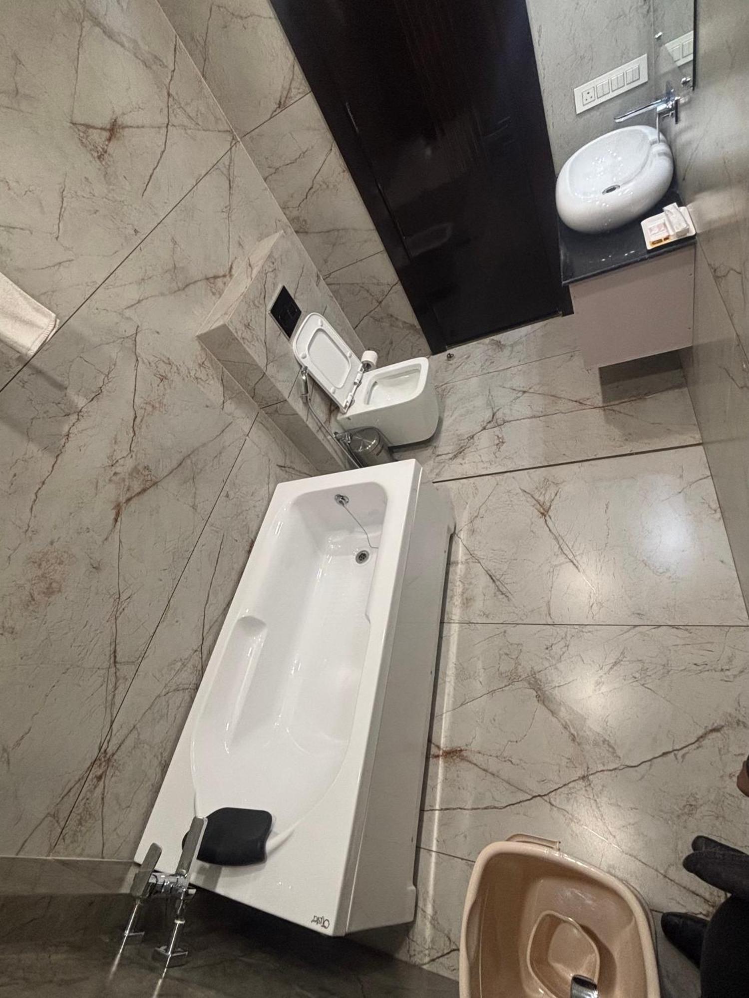 Hotel The Rivaaj Rohtak Zewnętrze zdjęcie